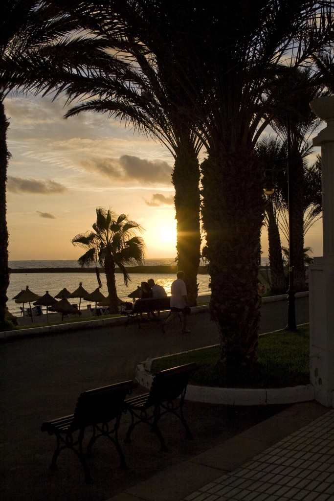 Auf Teneriffa den Sonnenuntergang genießen.