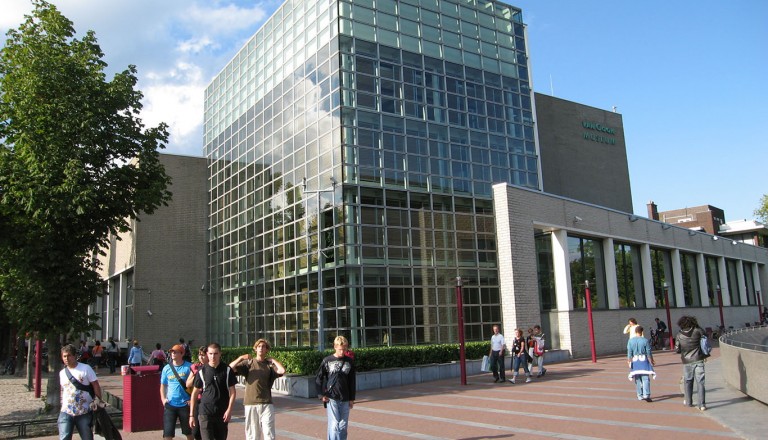 Amsterdam-Van-Gogh-Museum