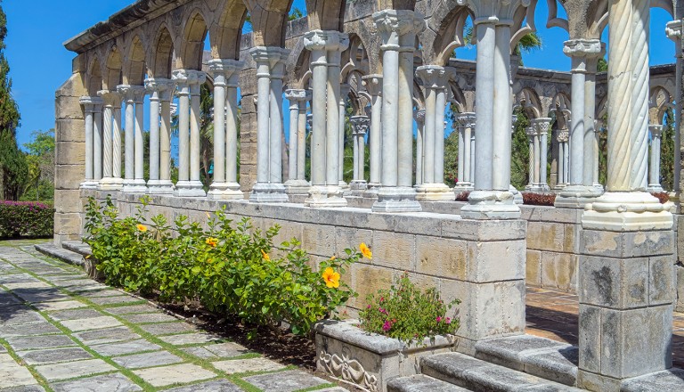  Bahamas-Versailles-Gardens-French-Cloister-auf-Paradise-Island