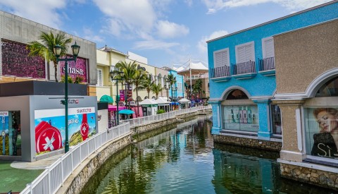 Cancun - La Isla Shopping Village