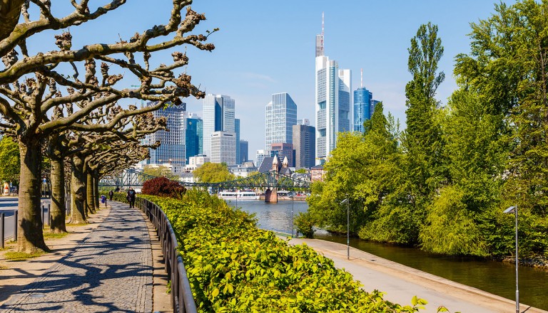  Frankfurt-Sachsenhausen