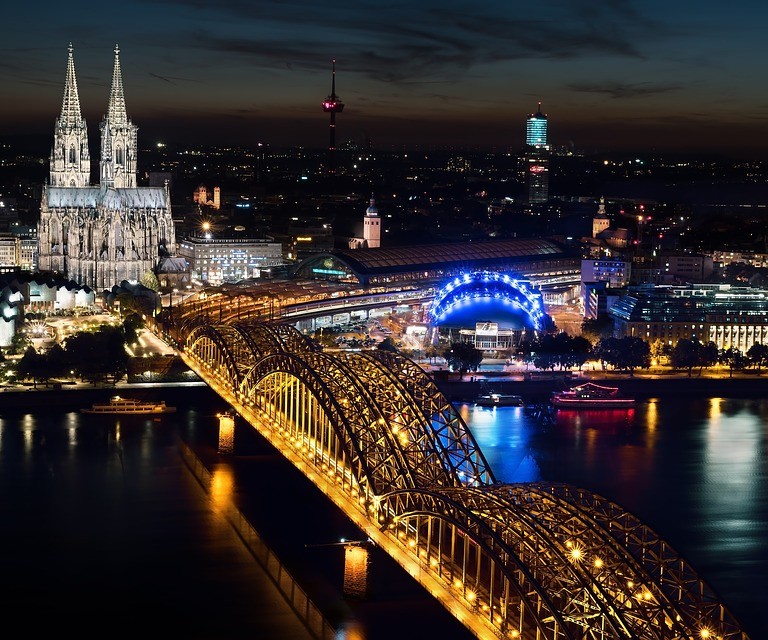 Köln bei Nacht