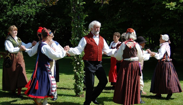 Mittsommertanz in Schweden