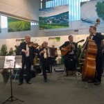 Musiker am Weinmarkt in Grevenmacher