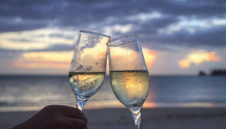 Sekt am Strand