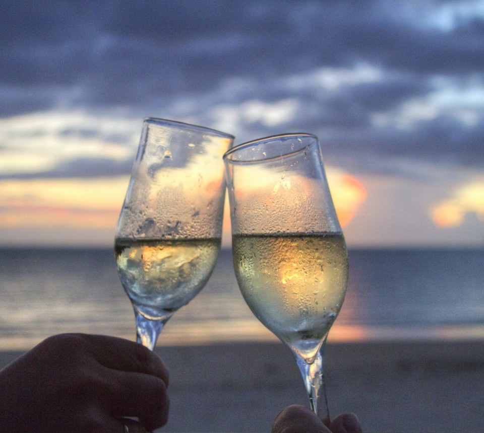 Sekt am Strand