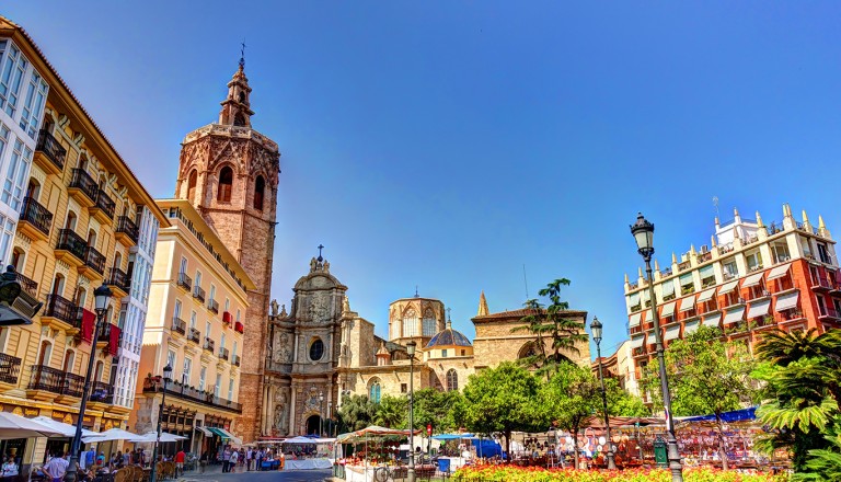 Valencia-Fruehling-Staedtereisen