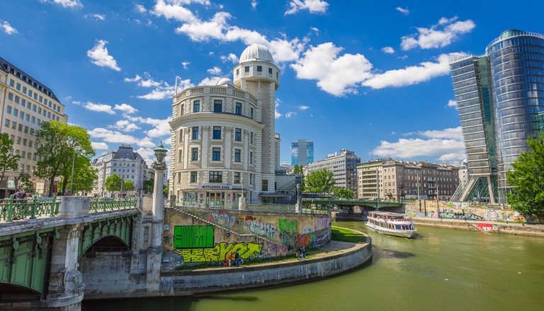 Wien-Rundfahrt-auf-der-Donau