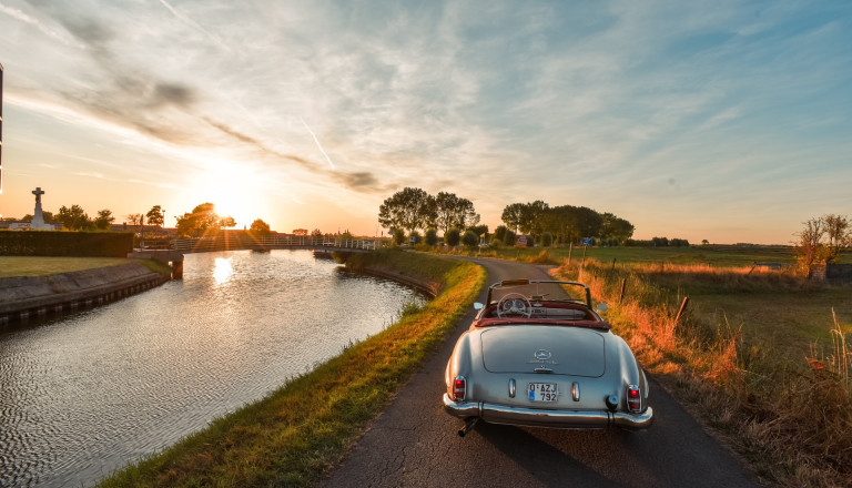 Auto Sonnenuntergang