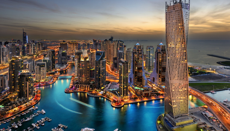 Top Vereinigte Arabische Emirate-Deal: Sunday Hotel Holiday International Dubai in Dubaiab 1069€