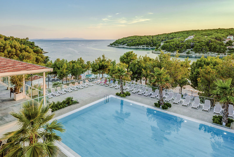 Waterman Milna Resort in Kroatien - traumhaft günstig ...