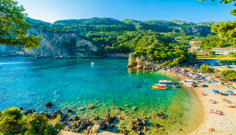 Paleokastritsa Beach auf Korfu