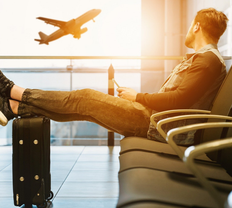 Passagier am Flughafen