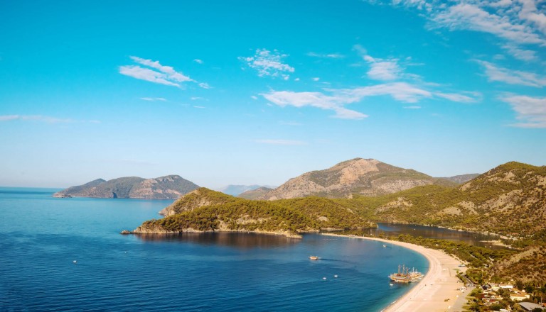 Blick auf die schöne Ölüdeniz Bucht